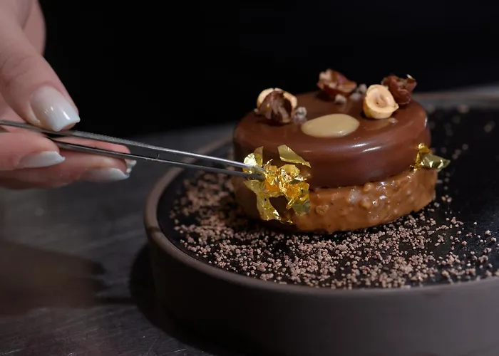 Aeonic & - Only Adults 5*